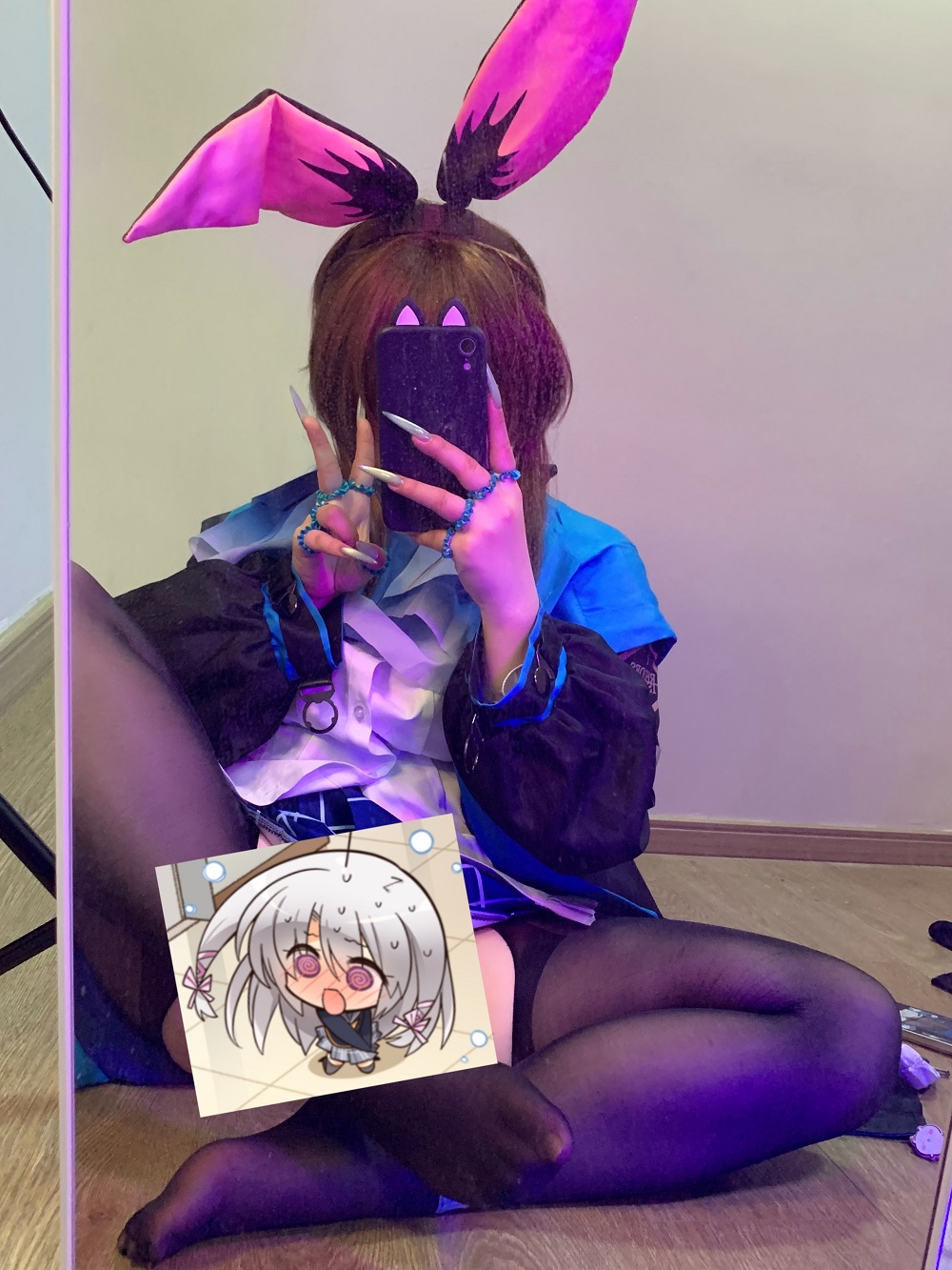 币币兔-明日方舟-阿米娅[15P] 写真散本 预览1图