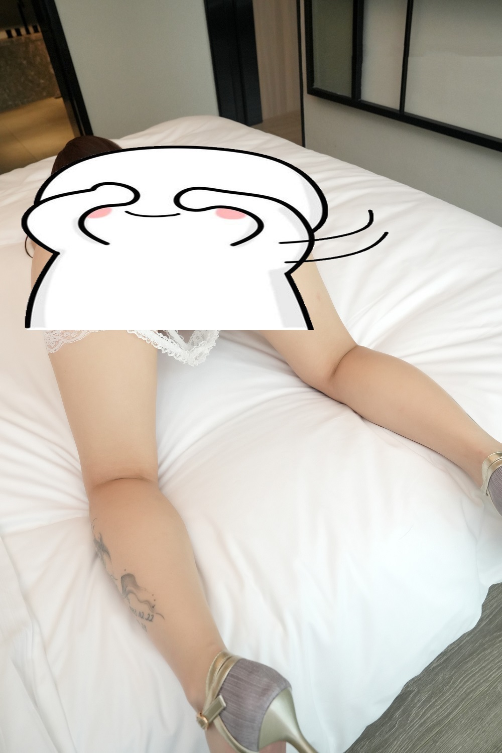 沐娜娜-内购助力作品-白色蕾丝内衣套装[100P] 写真散本 预览3图