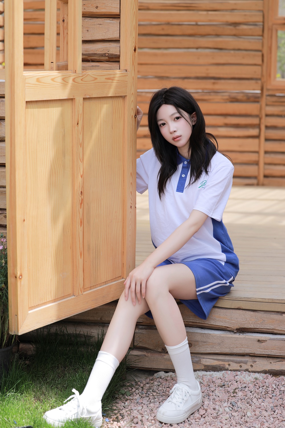橙子酱Lillian-内购助力作品-蓝白学妹制服[74P] 写真散本 预览1图