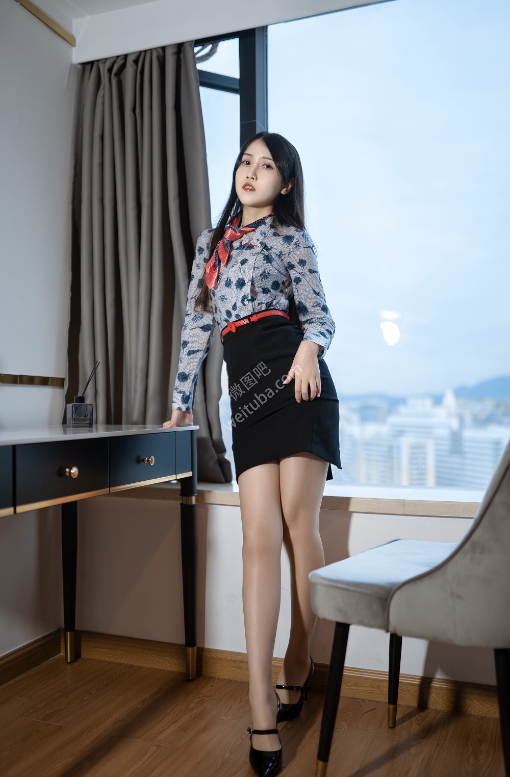 不呆猫-东航空姐制服[66P+1V] 稀缺图包 预览1图