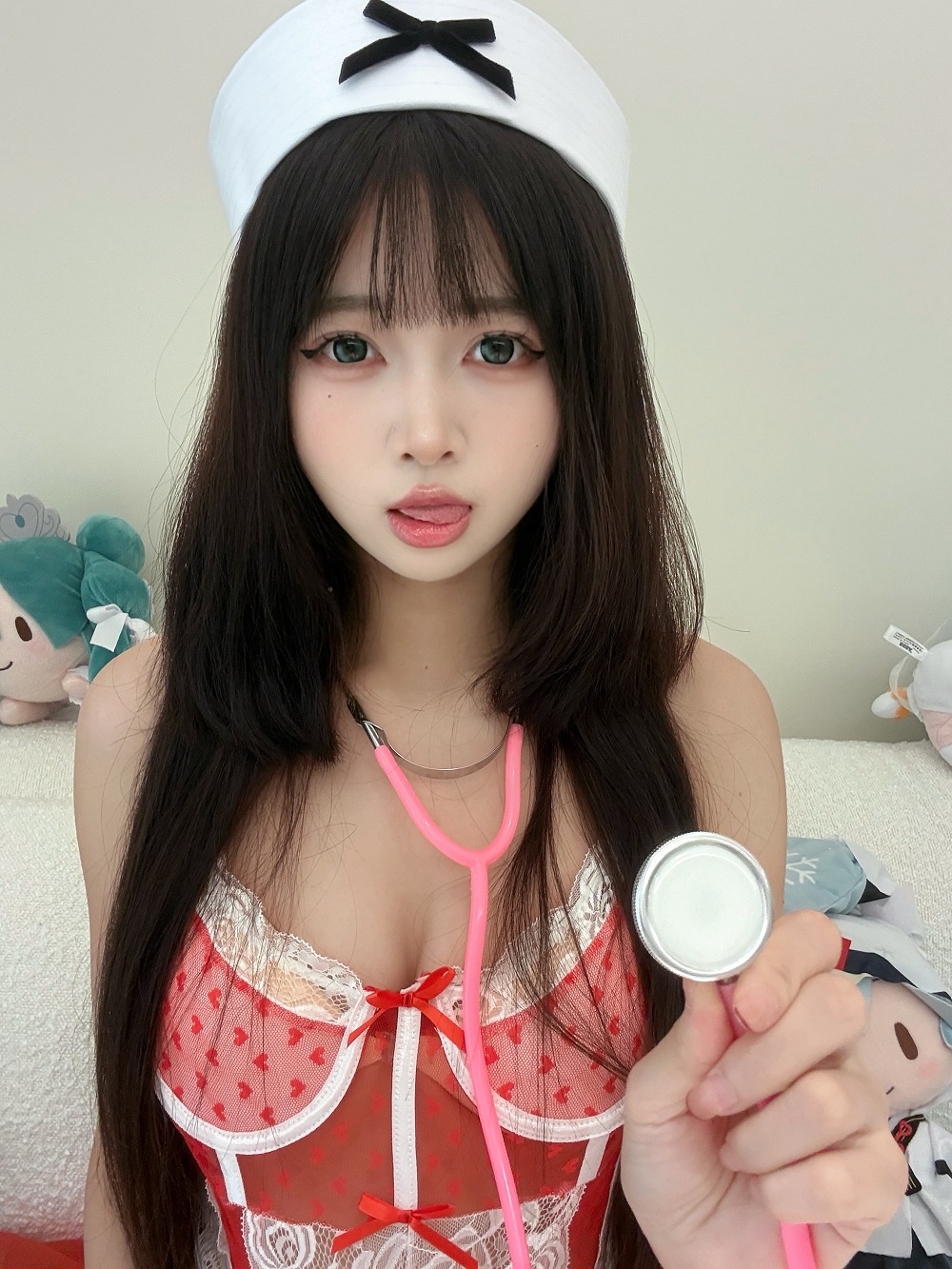 泡泡paoe-红丝小护士[79P+1V] 写真散本 预览1图