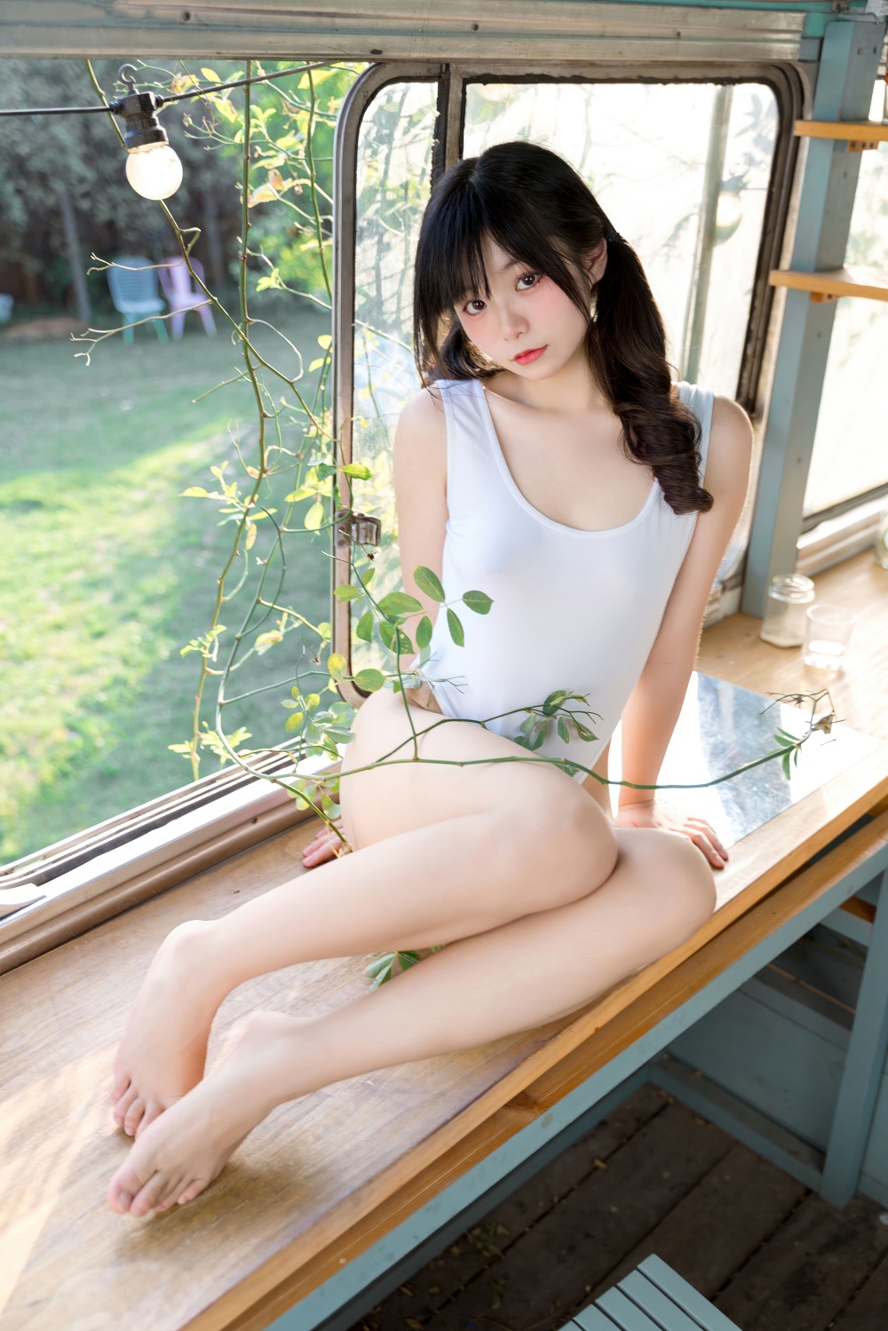 滕子京大王-白色死库水[62P] 写真散本 预览2图