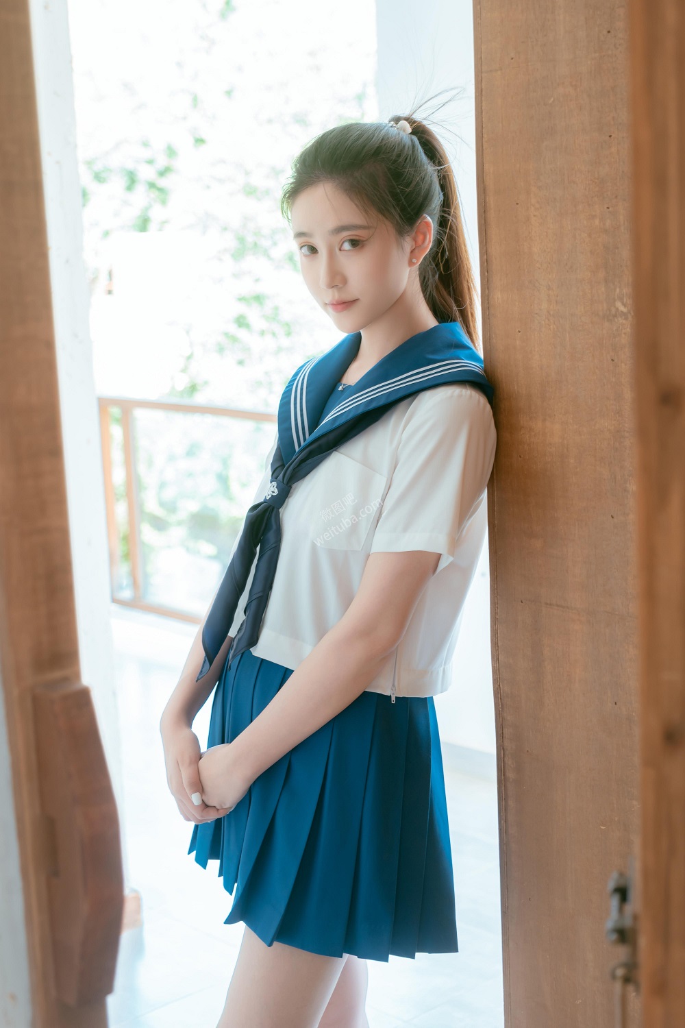 年年nnian-泡沫之夏JK篇[80P] 稀缺图包 预览1图